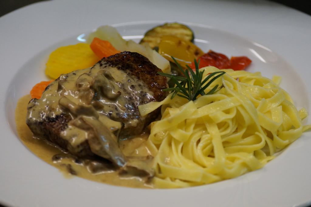 Garni-Gasthaus Elmer Matt Bagian luar foto